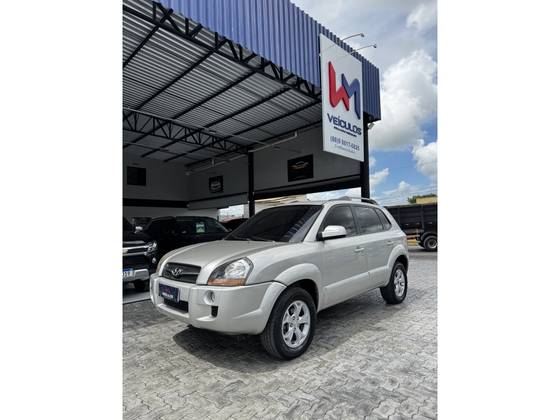 HYUNDAI TUCSON 2.0 MPFI GLS 16V 143CV 2WD GASOLINA 4P AUTOMÁTICO